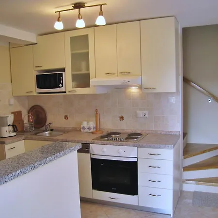 Guest house Nidisa