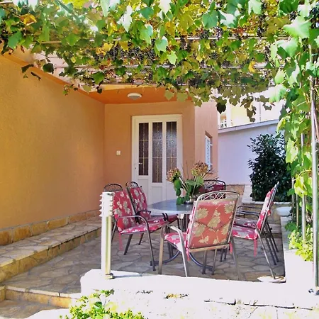 Guest house Nidisa Cizici