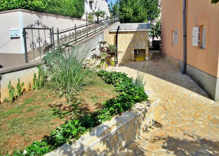 Nidisa Guest house 3*