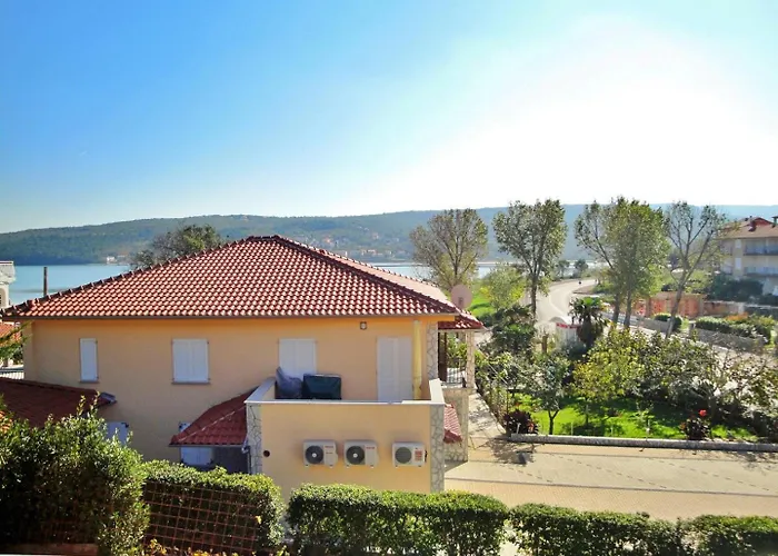 Nidisa Guest house Cizici