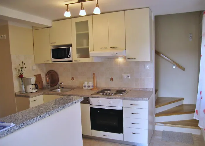 Guest house Nidisa