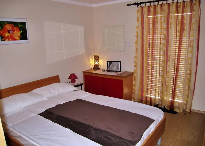 Nidisa Guest house Cizici